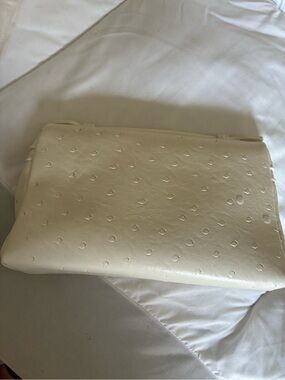 Cream Textured Women’s Clutch Bag